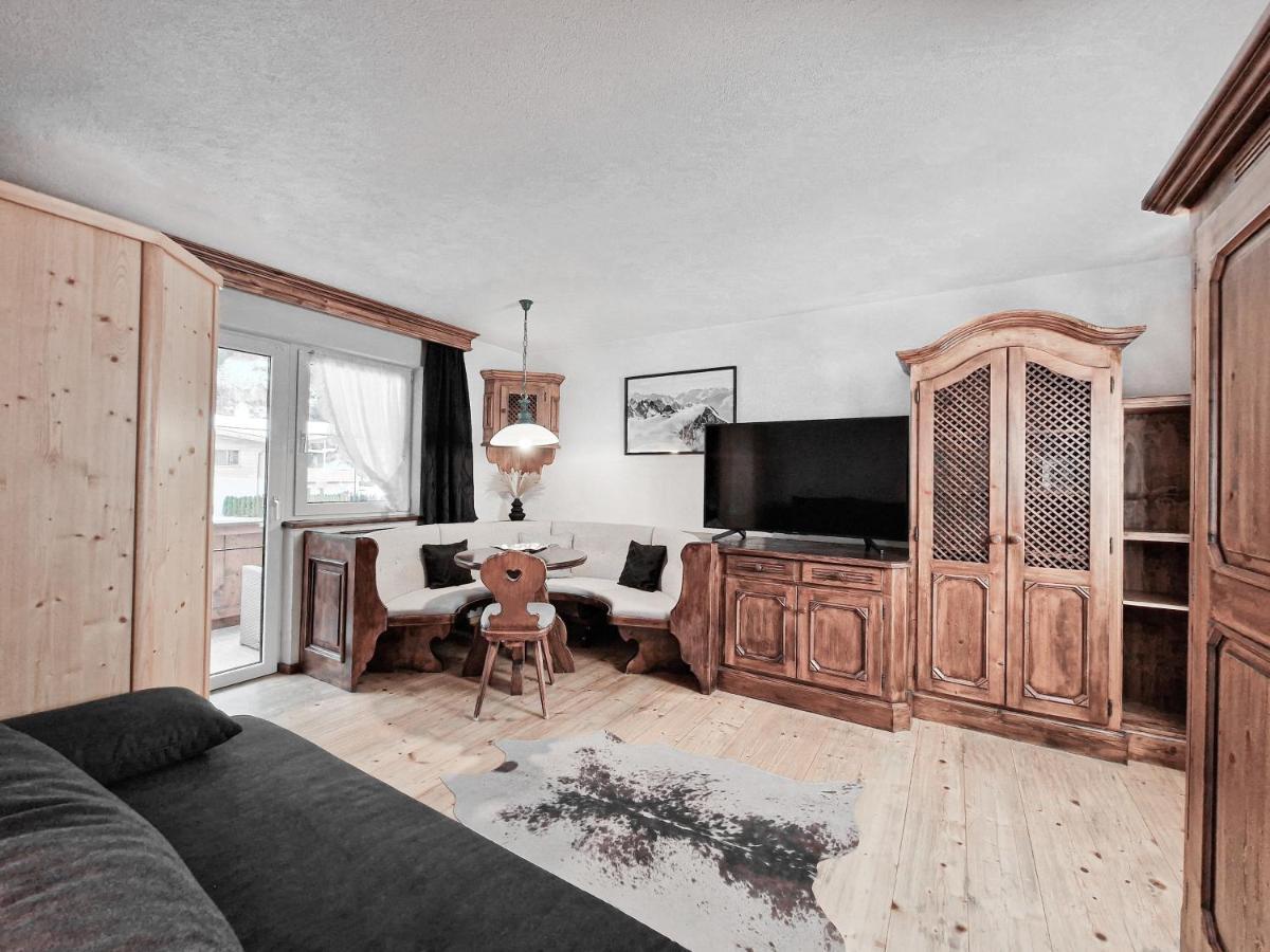 Hotel Laerchenhof Kaunertal Bagian luar foto