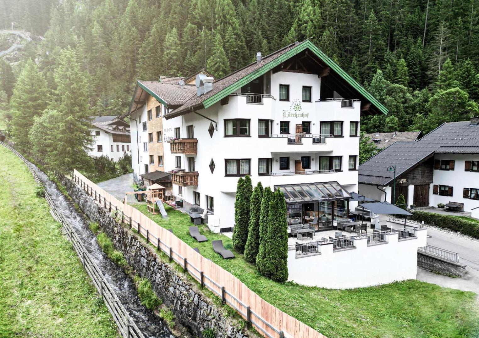 Hotel Laerchenhof Kaunertal Bagian luar foto