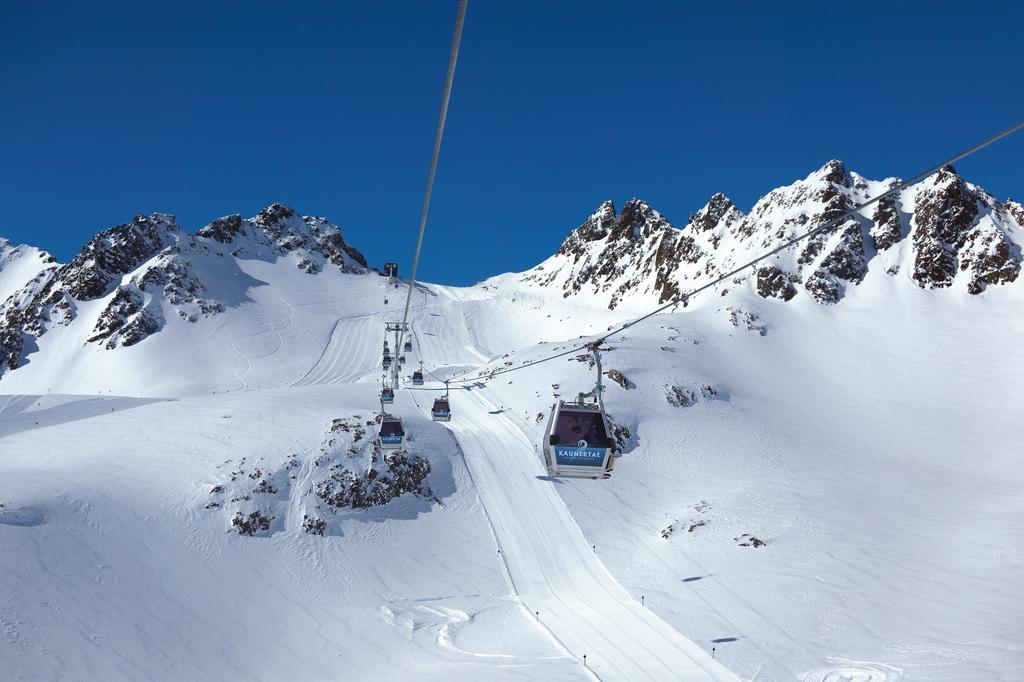 Hotel Laerchenhof Kaunertal Bagian luar foto
